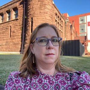 Meet your Posher, Angie
